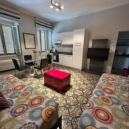 Vatican Color House ローマ エクステリア 写真